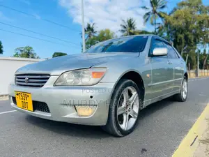 Toyota Altezza 2004 Silver