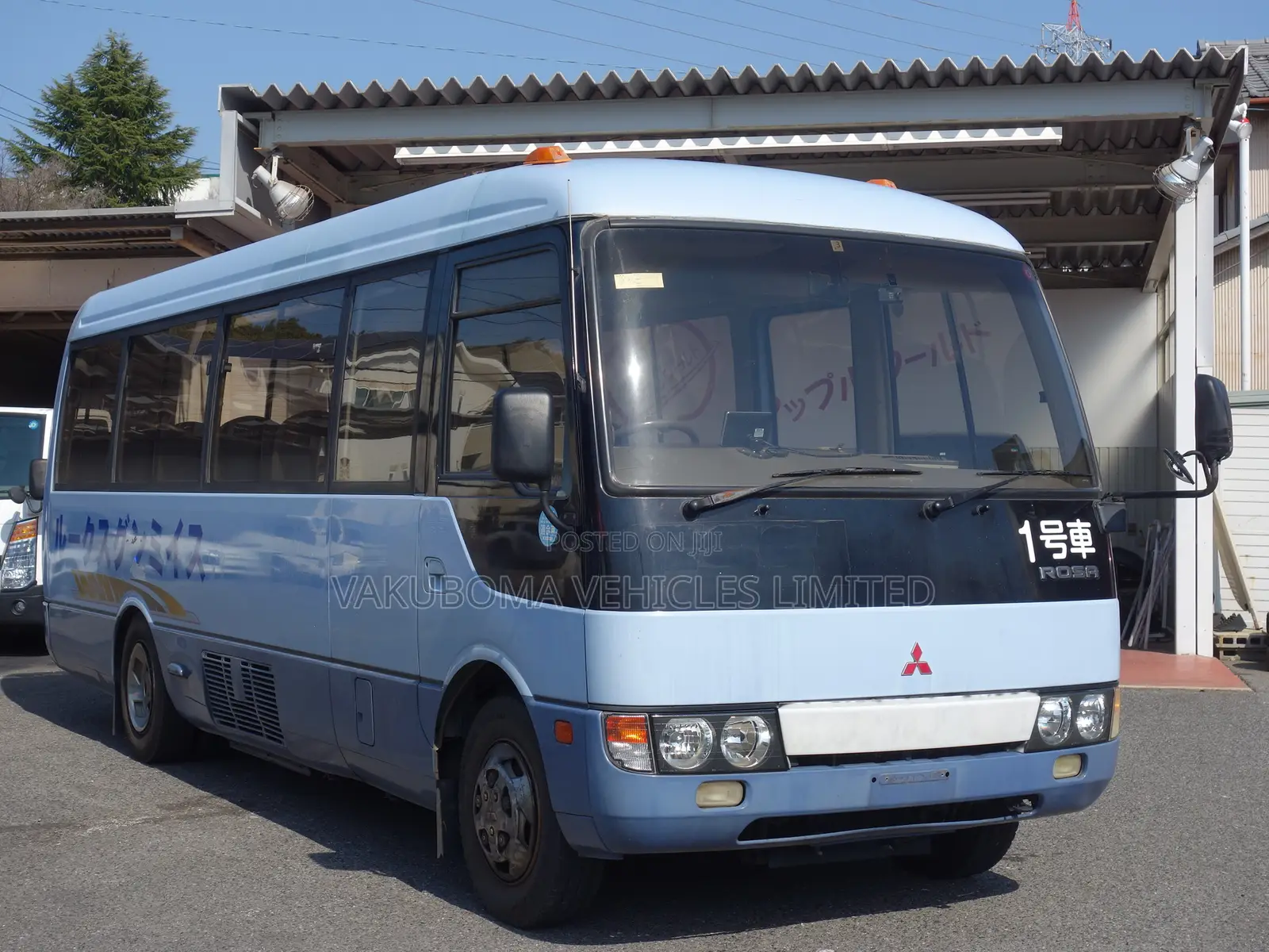 Mitsubishi Fuso Rosa 1998 Blue