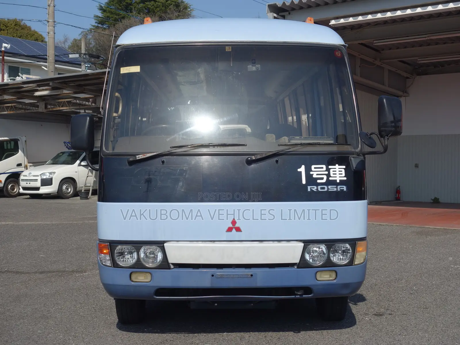 Mitsubishi Fuso Rosa 1998 Blue