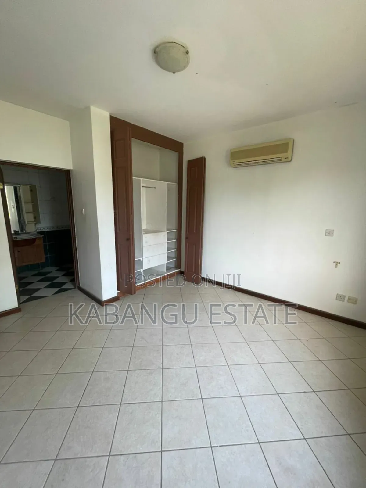 4bdrm Villa in Mikocheni for rent