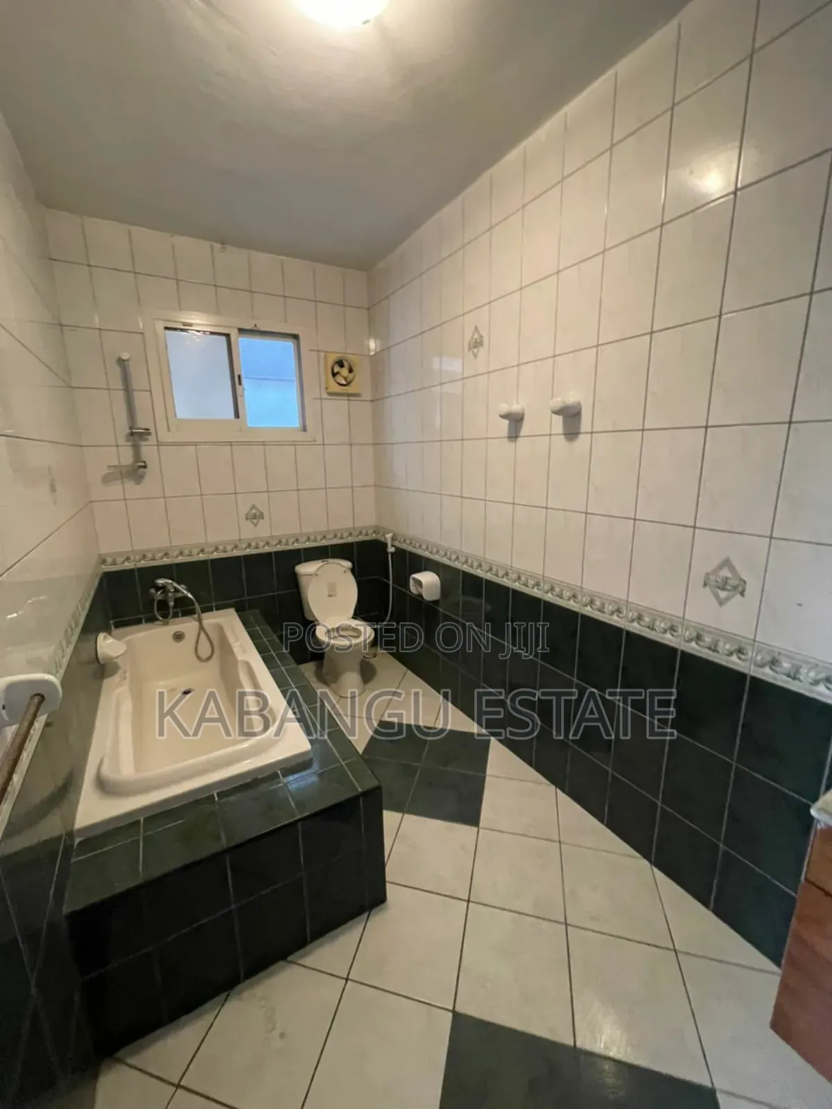4bdrm Villa in Mikocheni for rent