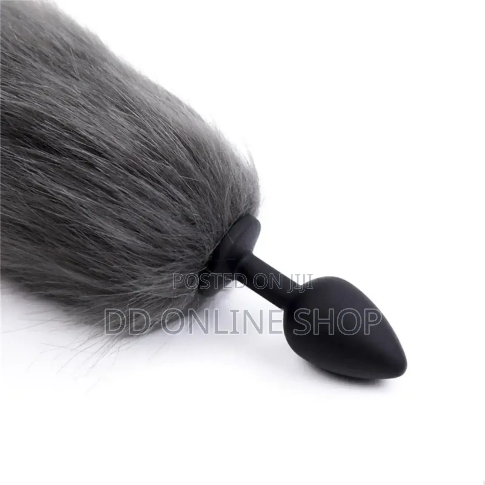 Gray Wolf Tail Plug SILVER