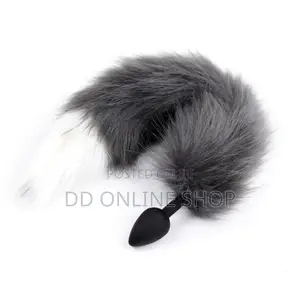 Gray Wolf Tail Plug SILVER