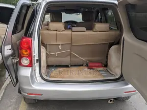 Toyota Raum 1.5 AWD 2004 Silver
