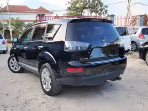 Mitsubishi Outlander 2.4 Automatic 2008 Black