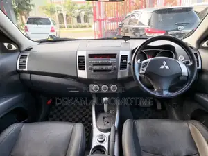Mitsubishi Outlander 2.4 Automatic 2008 Black