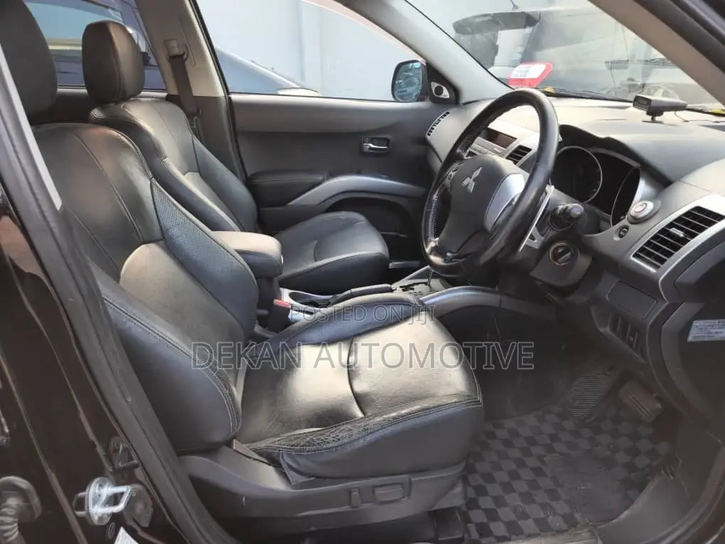 Mitsubishi Outlander 2.4 Automatic 2008 Black
