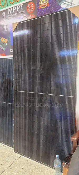 Sunnova Monocrystalline Solar Module Pannels