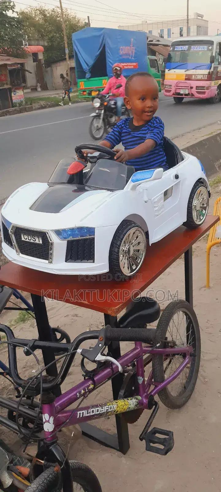 Super Electrical Car Rechargeable