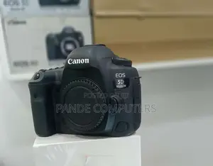 Canon 5D Mark IV