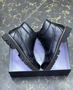 Mens Boots Clarks Full Black Pure Leather