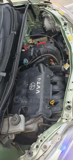 Toyota Porte 1.5 AWD 2005 Beige
