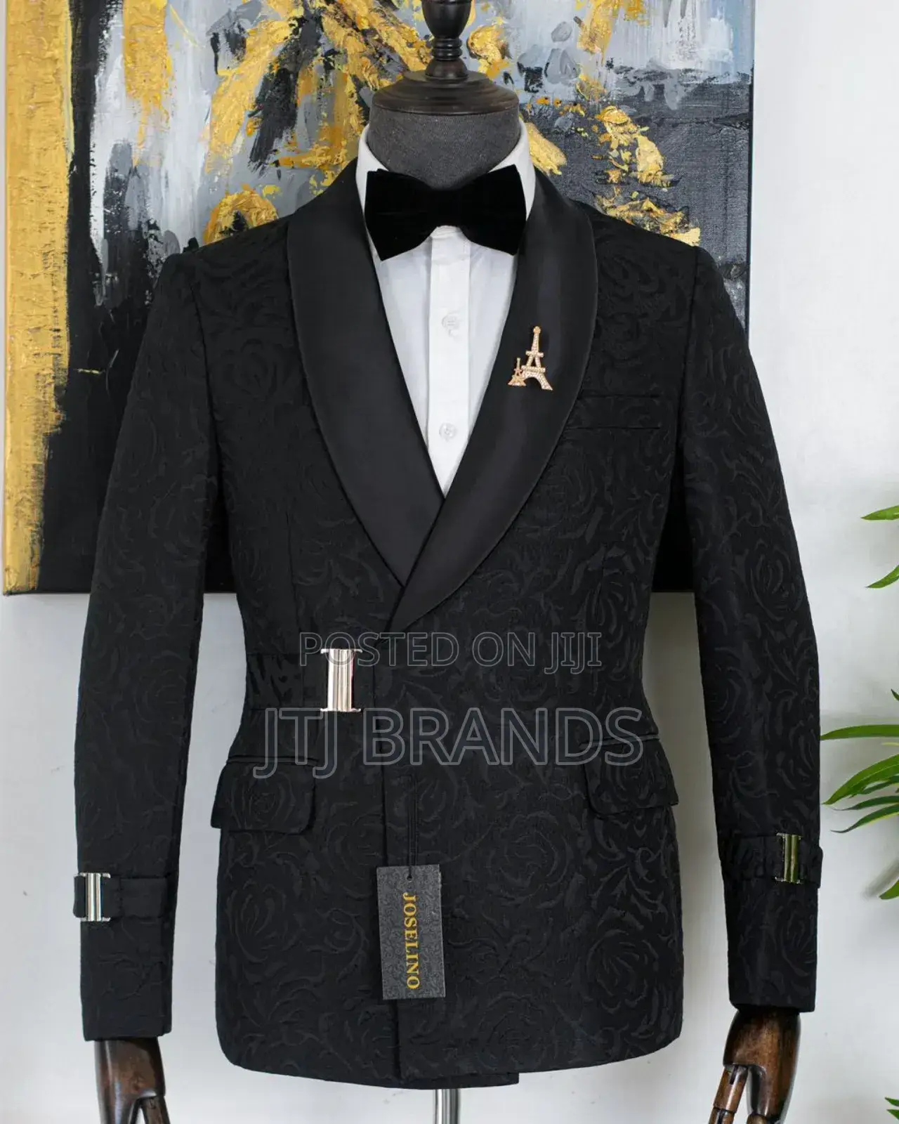 New Dar Suit