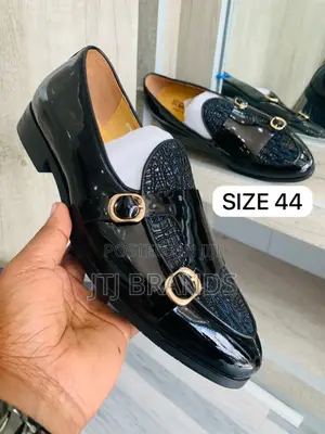 Darmoca New Shoes