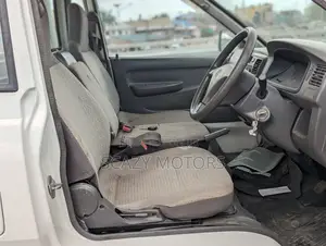 Toyota TownAce 2006 Off white