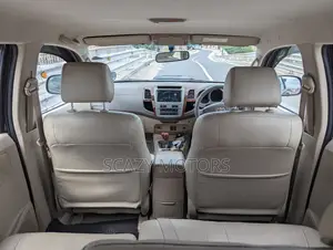 Toyota Fortuner 2006 Black