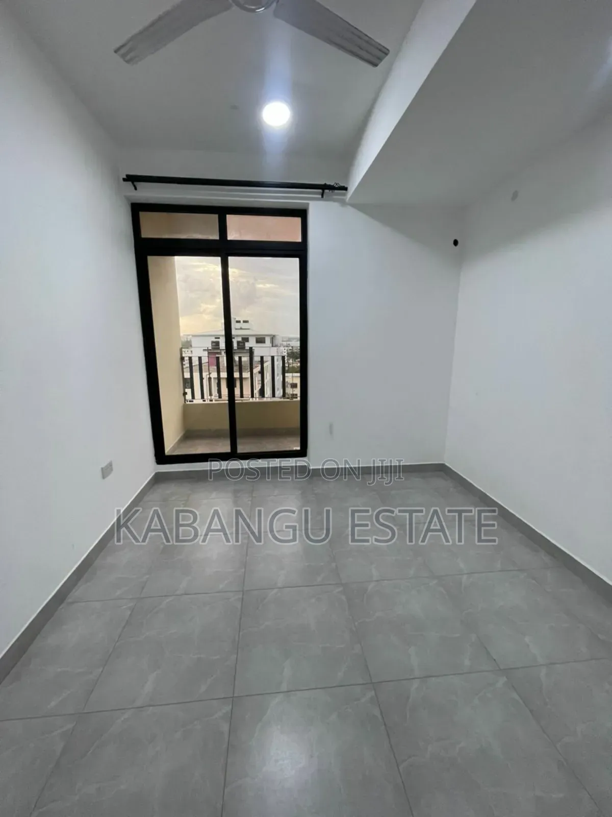 3 Bedrooms New Unfurnished In Msasani For Rent