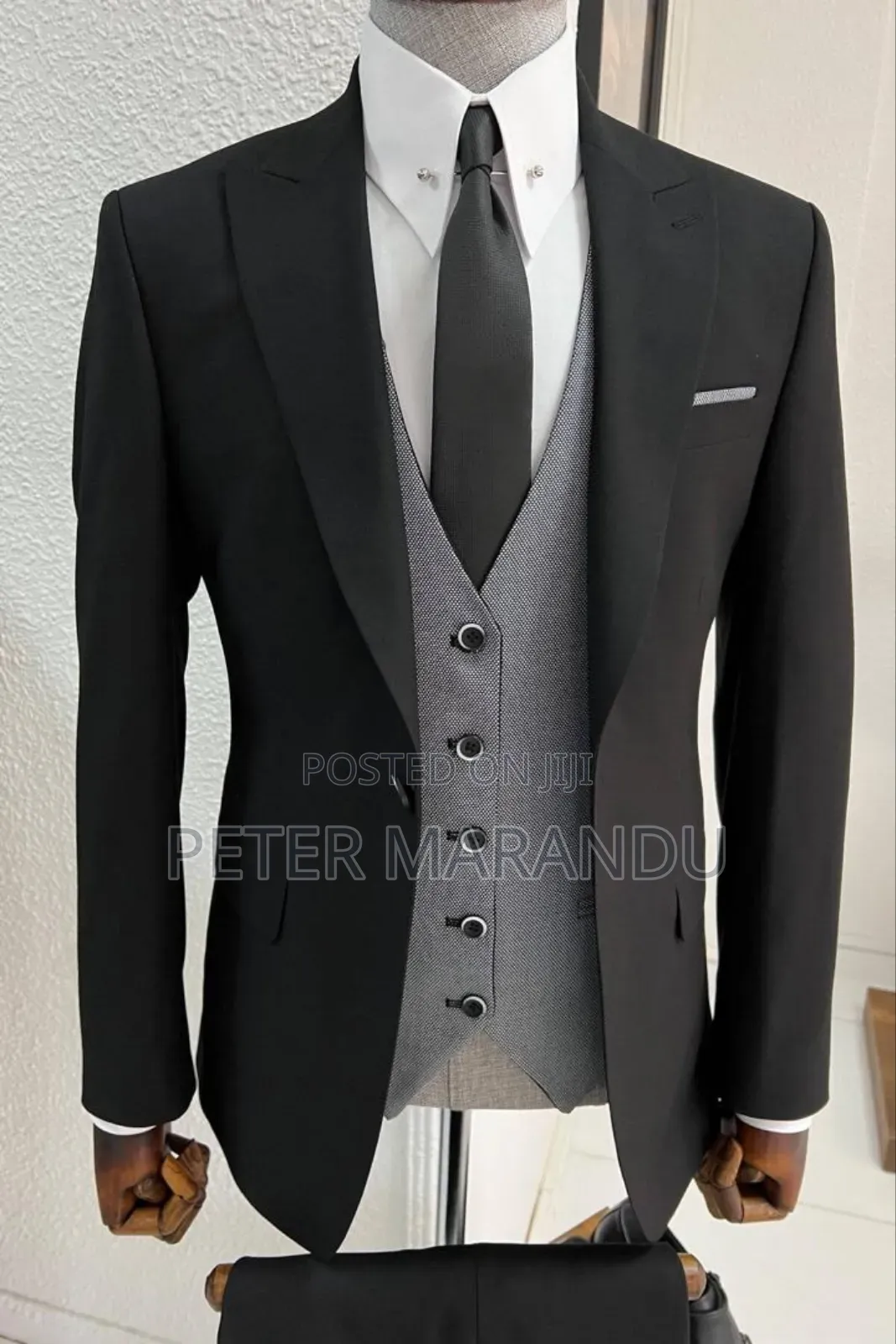 Suti Kali Na Za Kisasa Za Kiume / Men's Suits