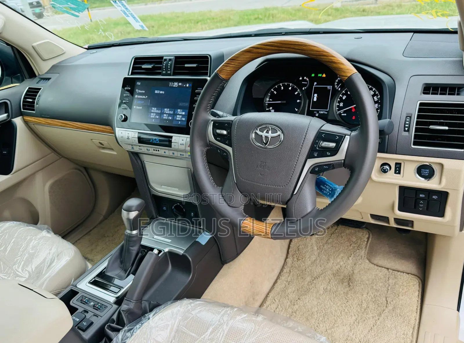 Toyota Land Cruiser Prado 2023 White