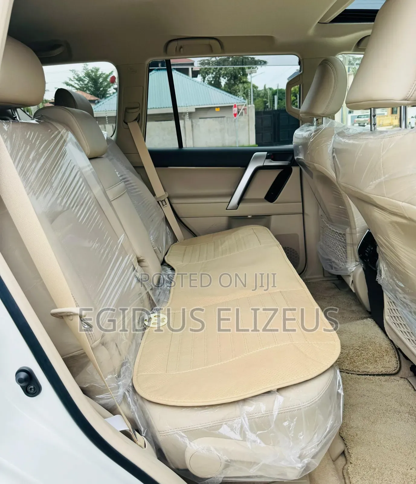 Toyota Land Cruiser Prado 2023 White