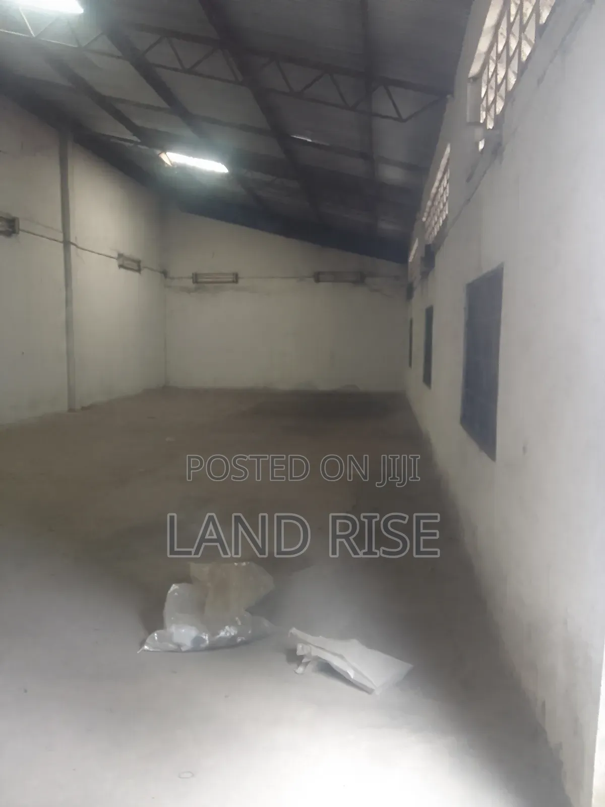 250 SQM Warehouse Tazara