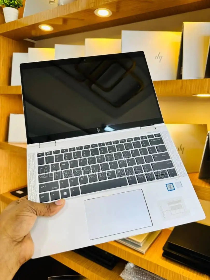 New Laptop HP EliteBook X360 1030 G3 8GB Intel Core I7 SSD 256GB