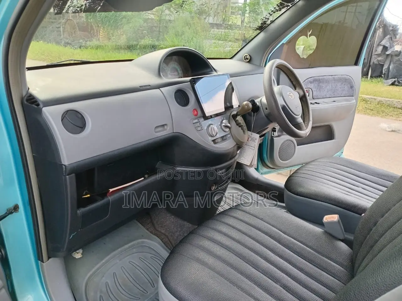 Toyota Sienta 2005 Blue