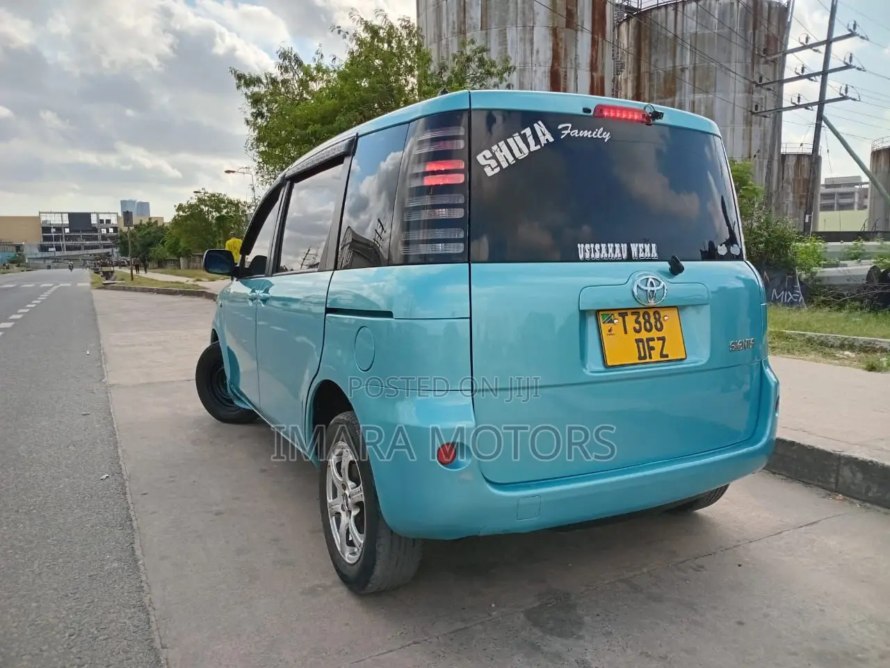 Toyota Sienta 2005 Blue