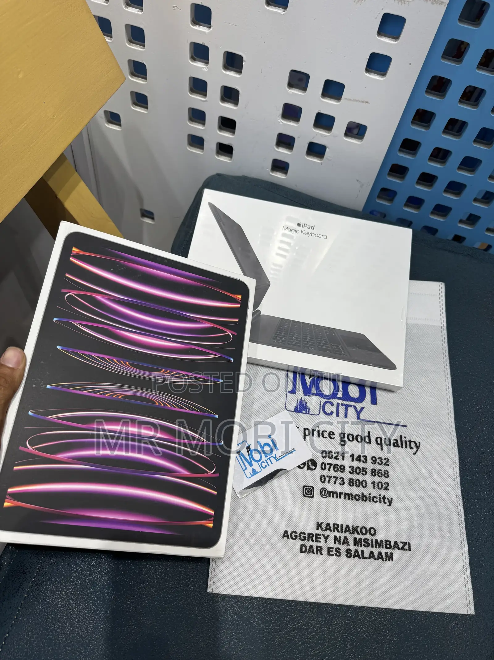 New Apple iPad Pro 11 (2022) 128 GB Black