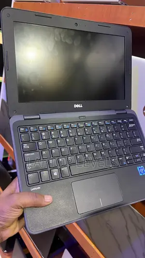 Laptop Dell Latitude 3180 4GB Intel SSD 160GB