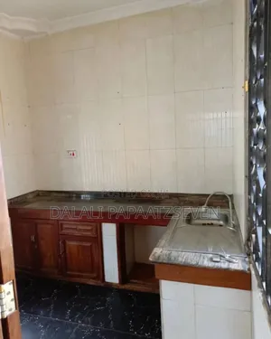 3bdrm House in Dalalipapaatzseven, Bweni for sale