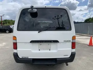 Toyota HiAce 2003 White