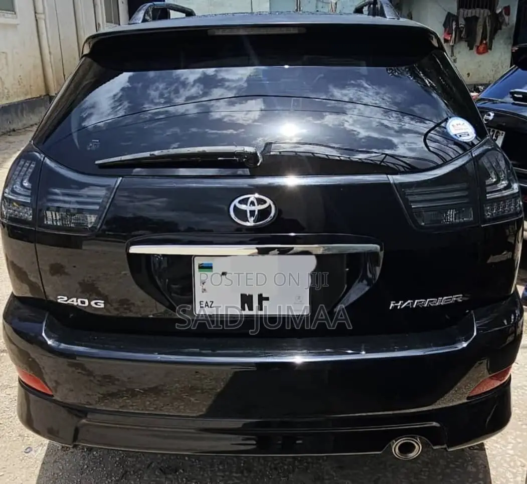 Toyota Harrier 2.4 2009 Black