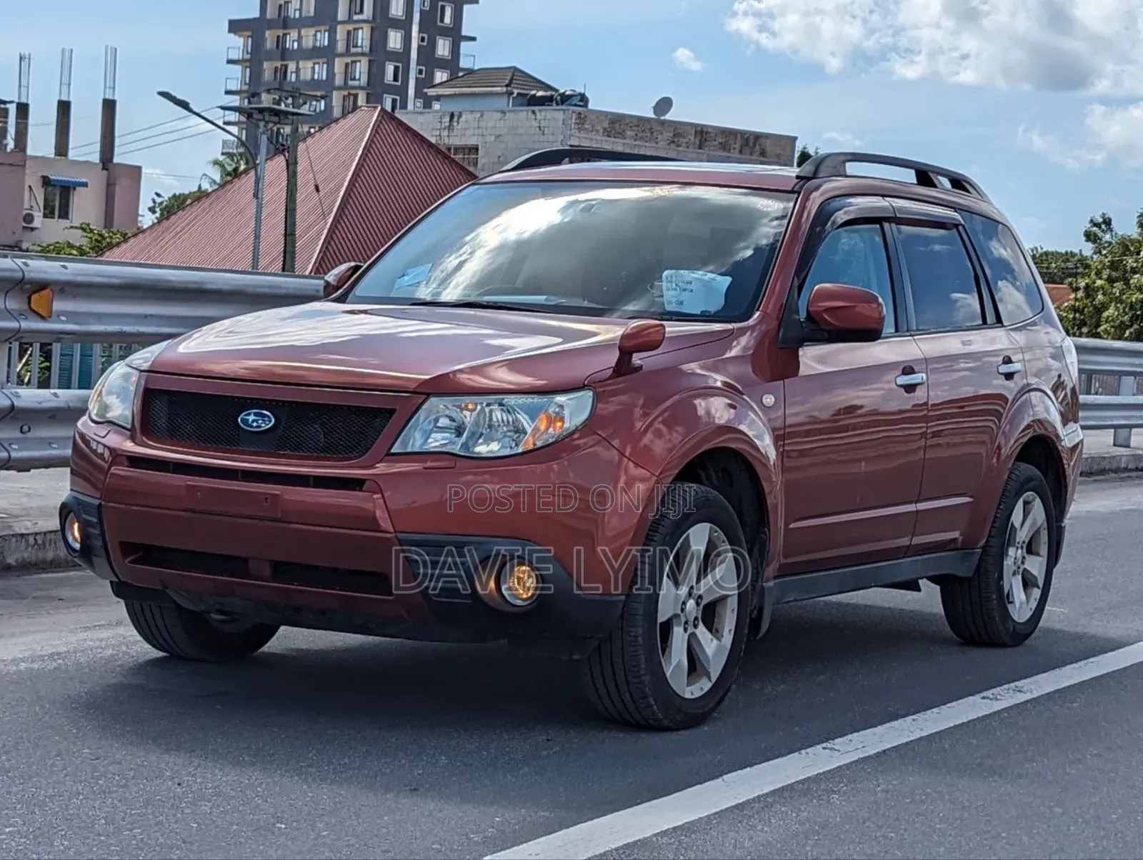 Subaru Forester 2.0D X 2010 Red