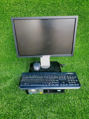 Desktop Computer Dell OptiPlex 390 4GB Intel Core I3 HDD 500GB