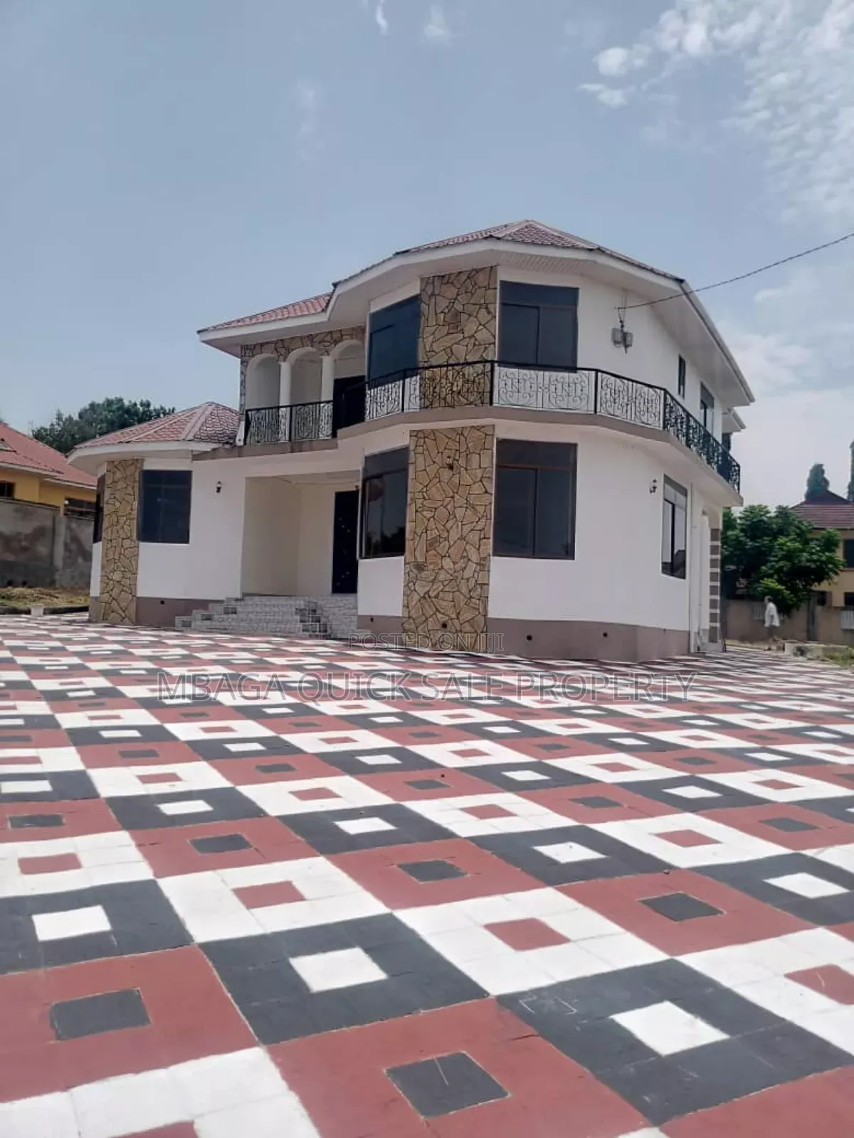 4bdrm Apartment in Salasala Iptl, Mbezi for rent