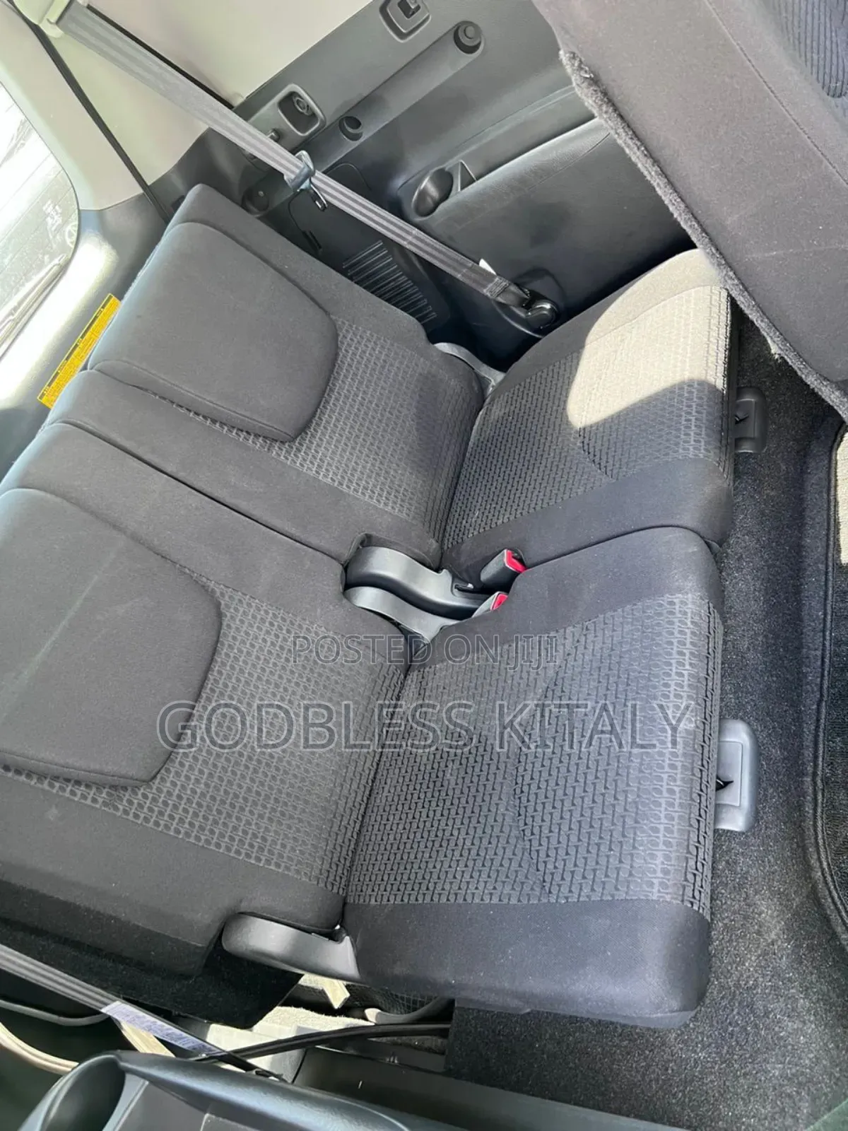 Toyota Vanguard 2009 White