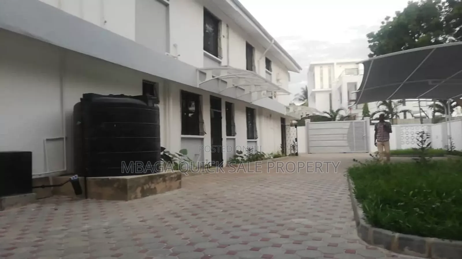 4bdrm Apartment in Masaki for rent