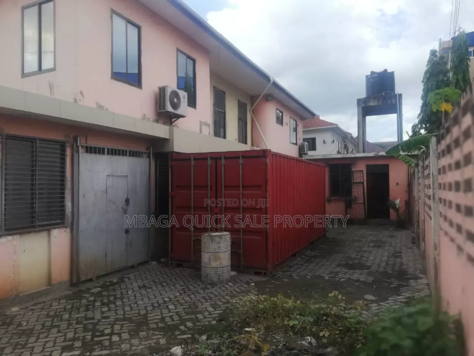 4bdrm House in Mikochen, Mikocheni for sale