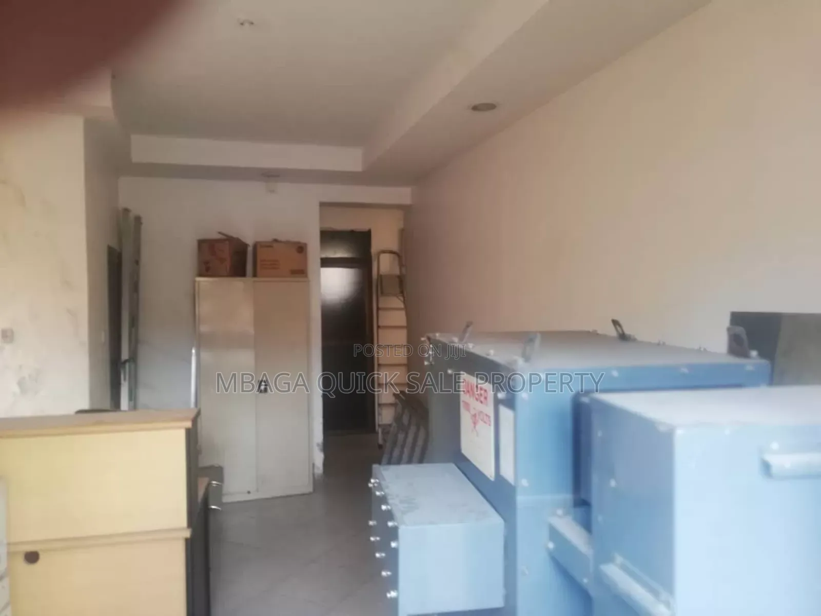 4bdrm House in Mikochen, Mikocheni for sale