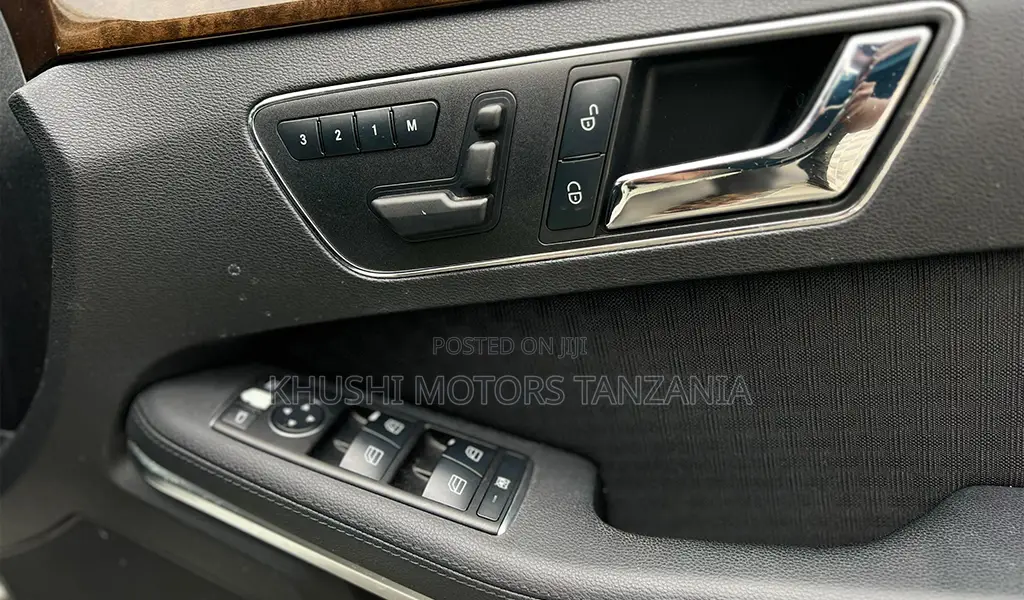 Mercedes-Benz E250 2011 White
