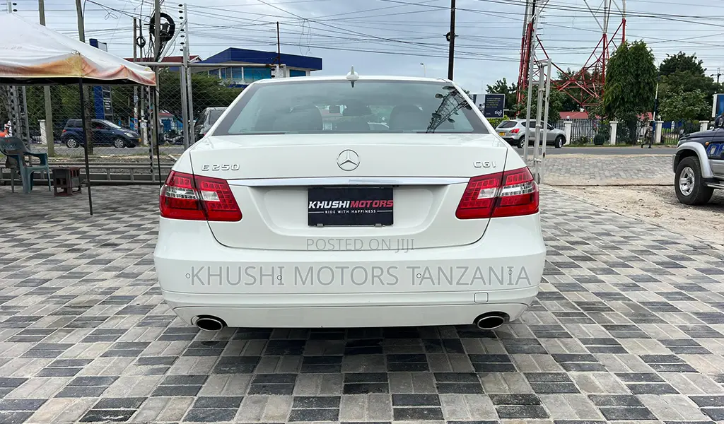 Mercedes-Benz E250 2011 White