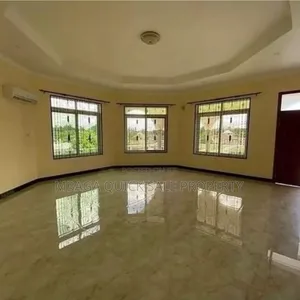 3bdrm House in Bahari Beach, Kunduchi for rent