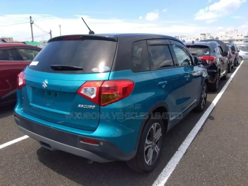Suzuki Escudo 2015 Blue