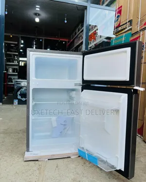 Hisense Mini Fridge 100l