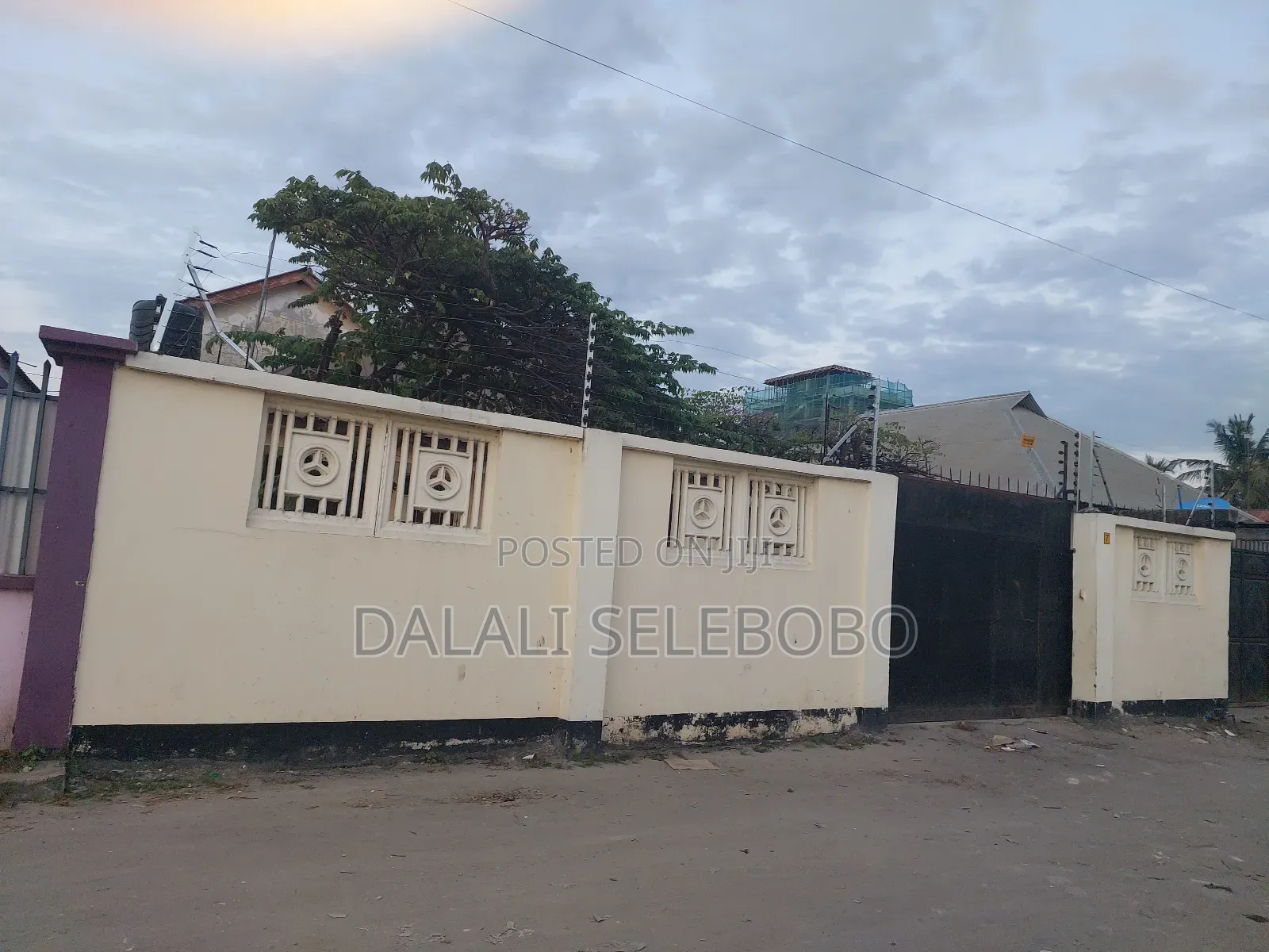 5bdrm Bungalow in Sinza Palestina Low, Kinondoni for sale