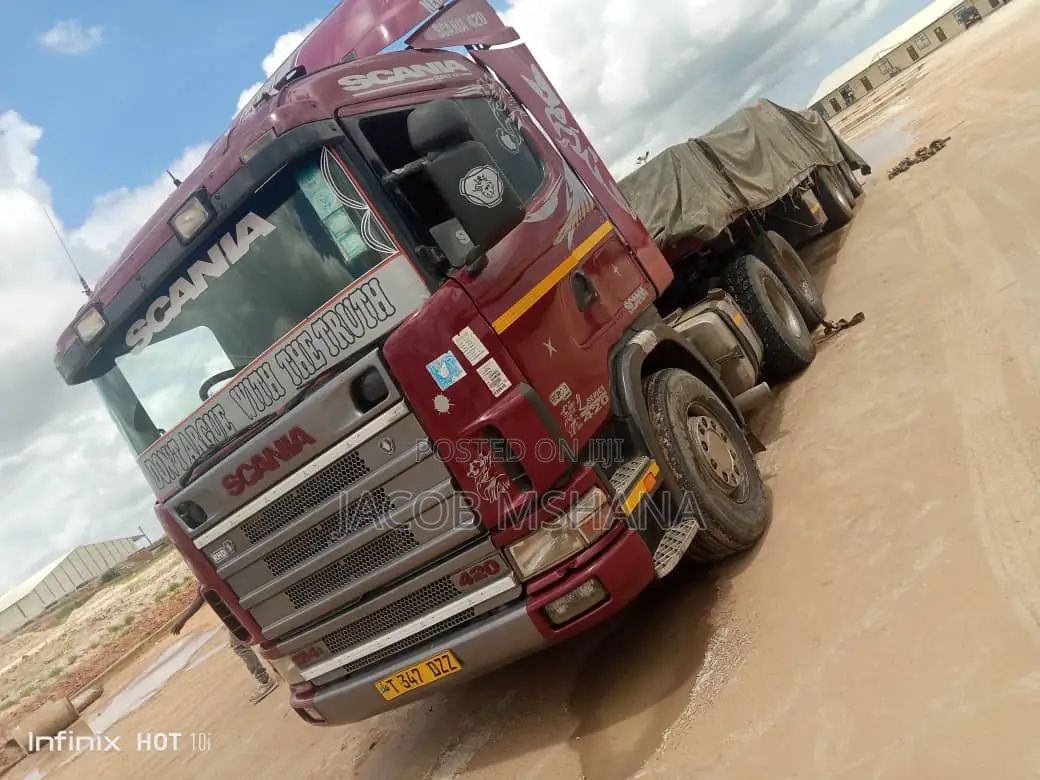 Scania 124 Semi