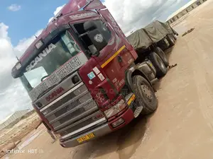 Scania 124 Semi