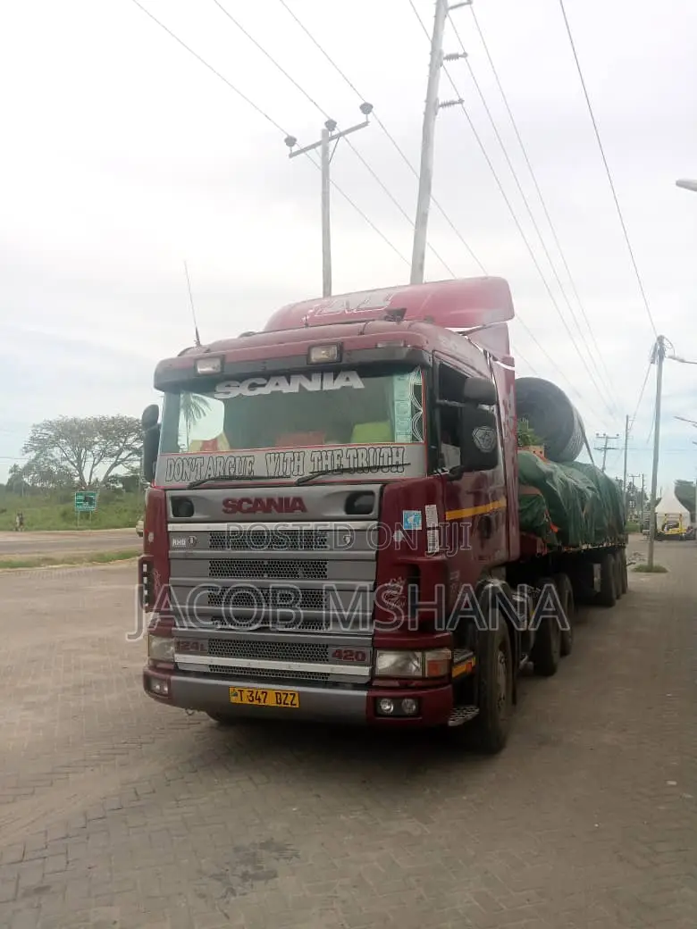 Scania 124 Semi