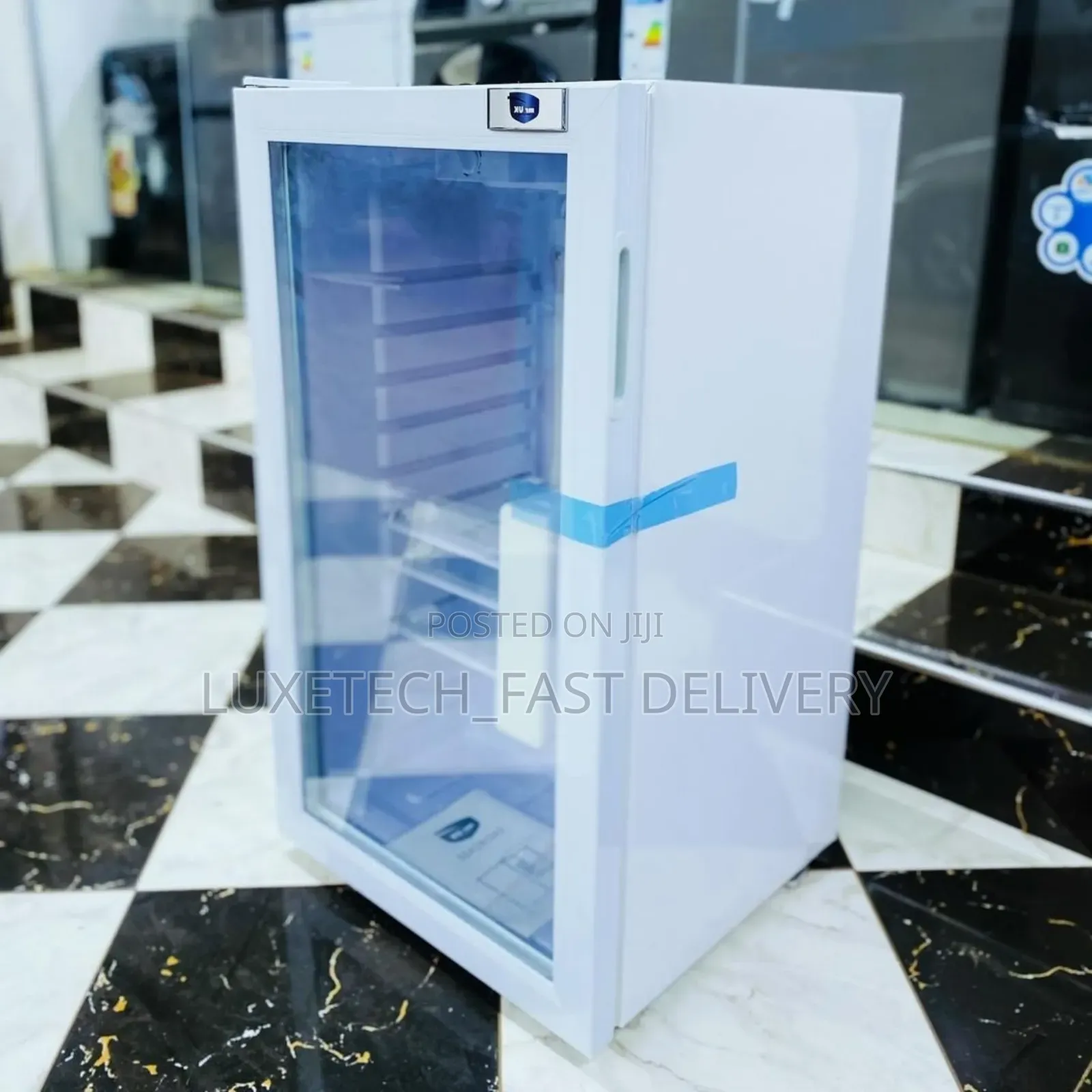 Mr UK Mini Showcase Fridge | Display Fridge 92 Liters
